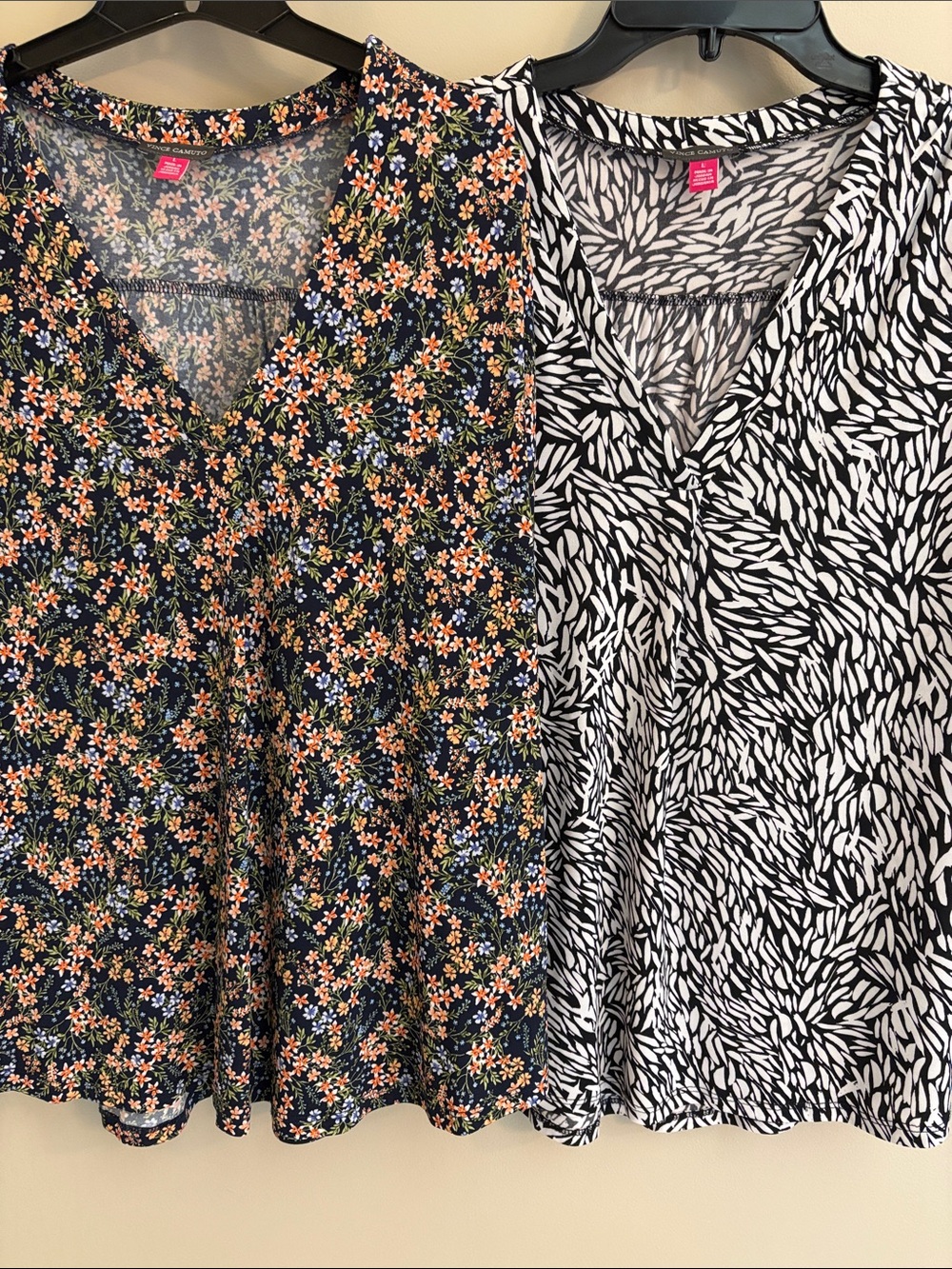Vince Camuto Blue Floral & Black/White Printed 3/4 Sleeve V-Neck Tops (Pair)